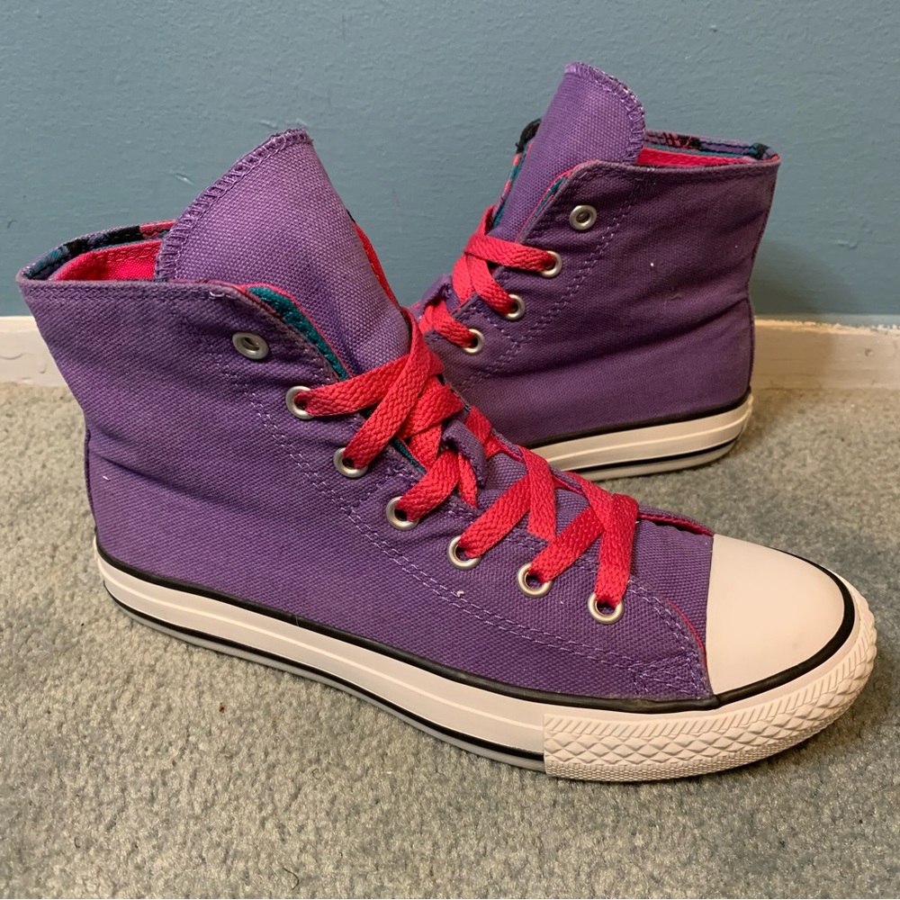 CONVERSE JUNIOR CT TWO FOLD HI HOLLYHOCK 645127F Size 4Y Typical Print Purple